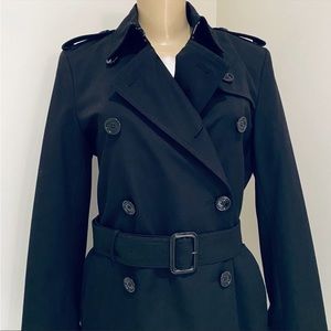 BURBERRY LONDON HARBOURNE
DOUBLE-BREASTED TRENCH COAT.
ON HOLD